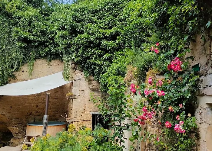 Evasion Troglodyte Insolite Et Nature Casa de Férias Doué-la-Fontaine